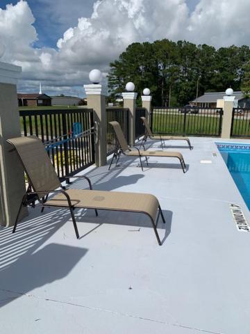 Microtel Inn & Suites By Wyndham Camp Lejeune/Τζάκσονβιλ Εξωτερικό φωτογραφία