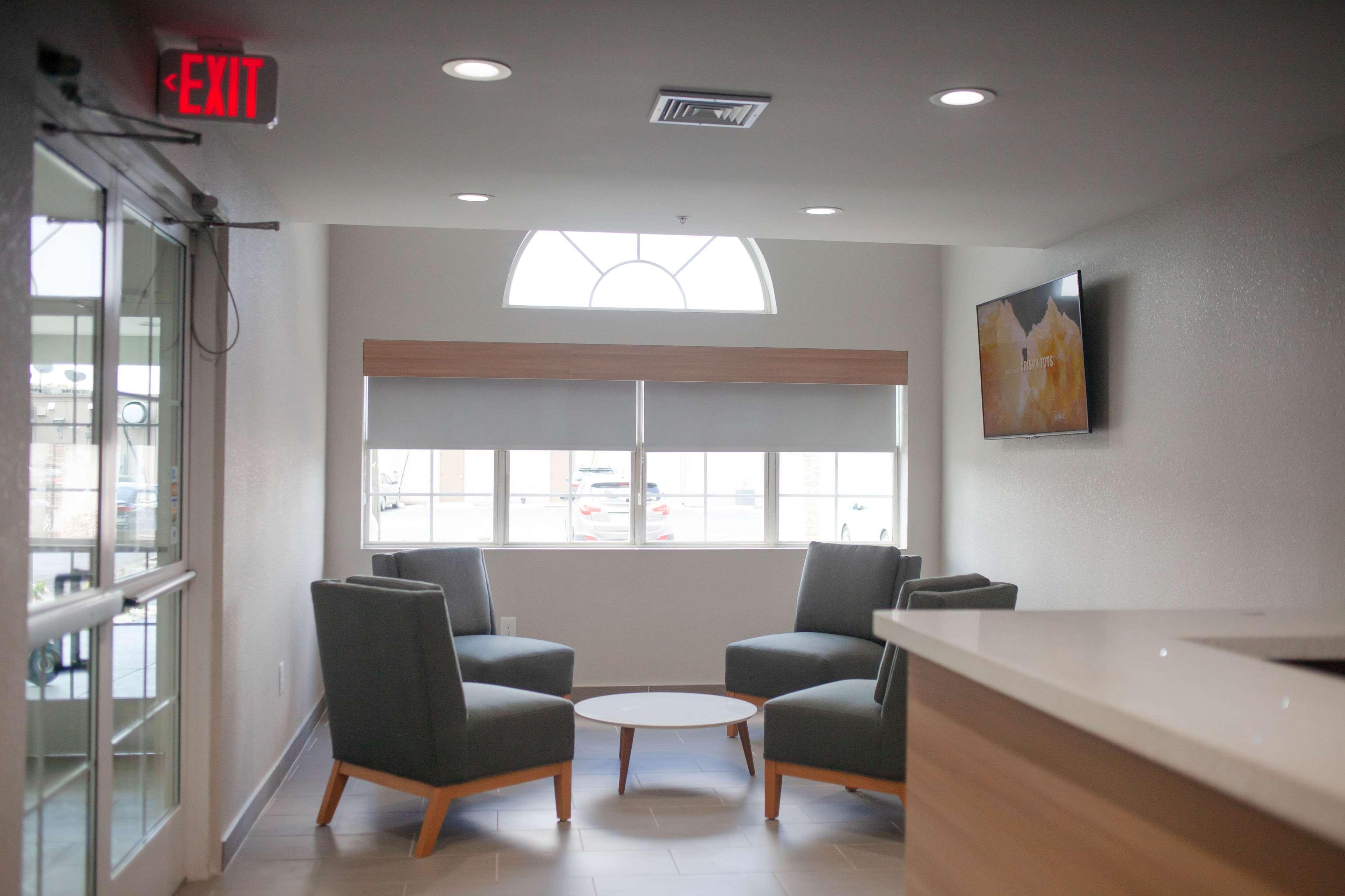Microtel Inn & Suites By Wyndham Camp Lejeune/Τζάκσονβιλ Εξωτερικό φωτογραφία