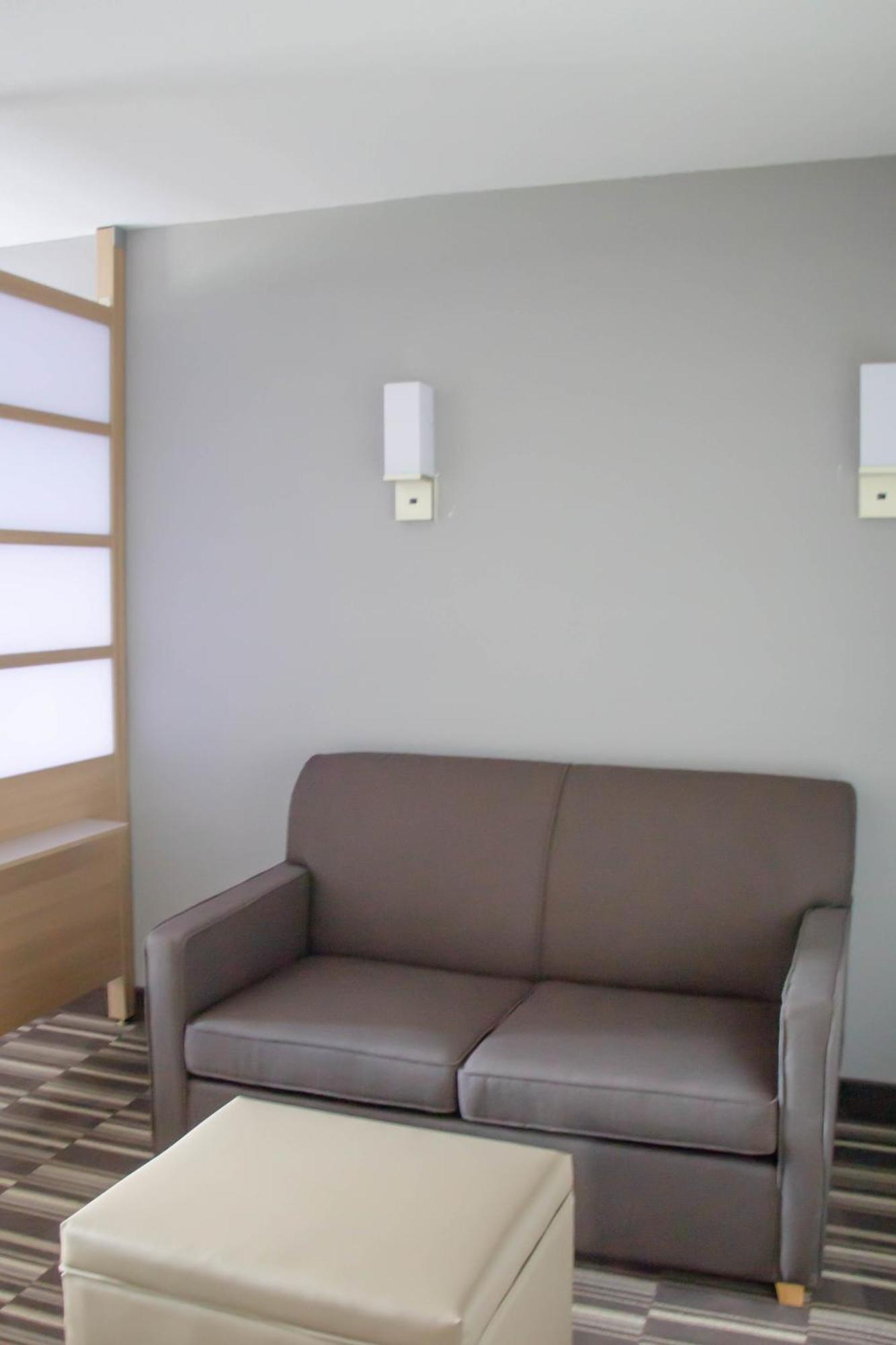 Microtel Inn & Suites By Wyndham Camp Lejeune/Τζάκσονβιλ Εξωτερικό φωτογραφία
